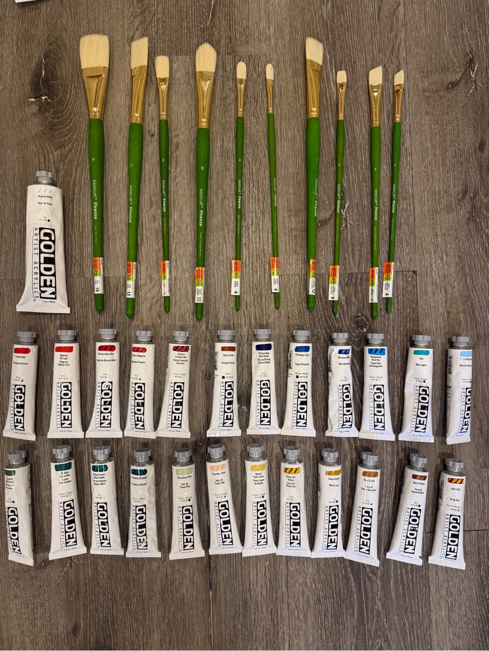Golden acrylic heavy body paint lot of 20, with 10 level 3 acrylic paintbrush’s